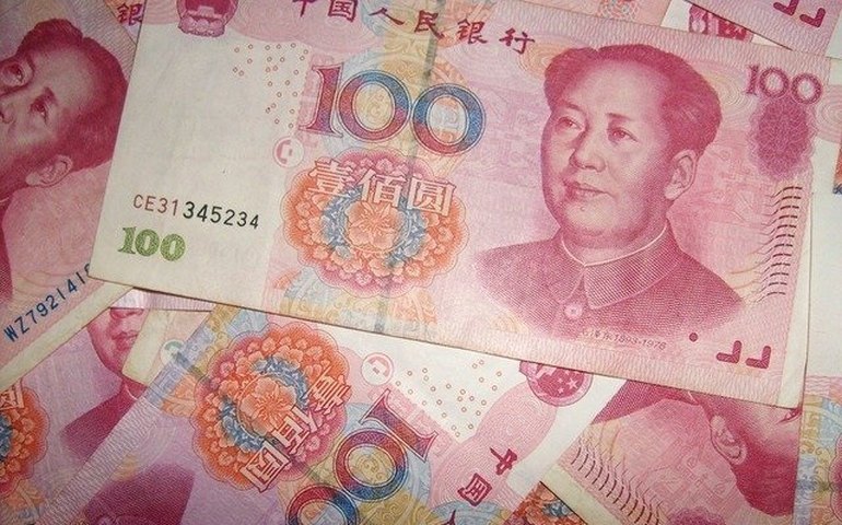 Na China, yuan atinge menor nível em dois anos