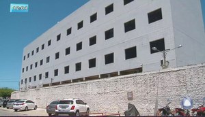 Deotap cumpre mandados de busca e apreensão na Emsurb e Torre