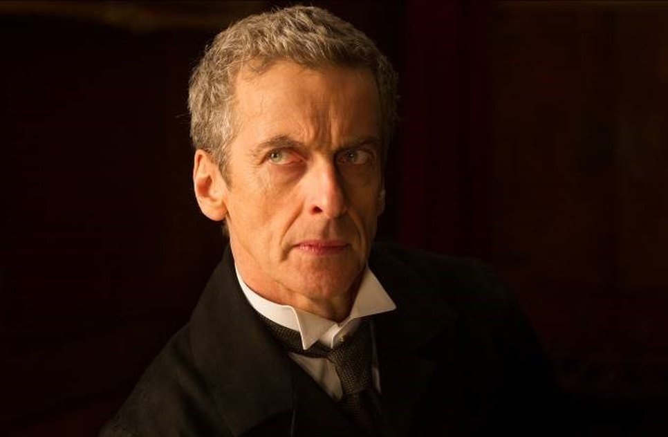 Peter Capaldi estreia como o 12º Doctor Who no episódio Deep Breath, que será exibido junto de conte