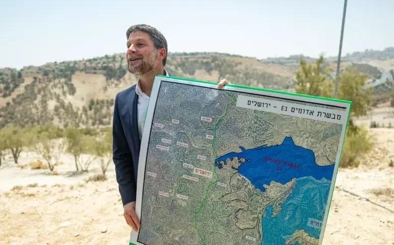 Itália e 20 países condenam plano para dividir Cisjordânia