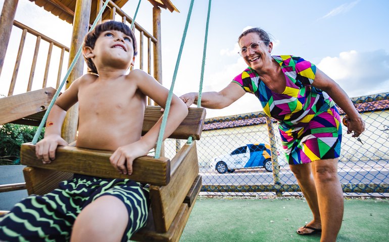 Requalificação dos espaços de lazer garante a famílias a retomada do convívio social nas praças