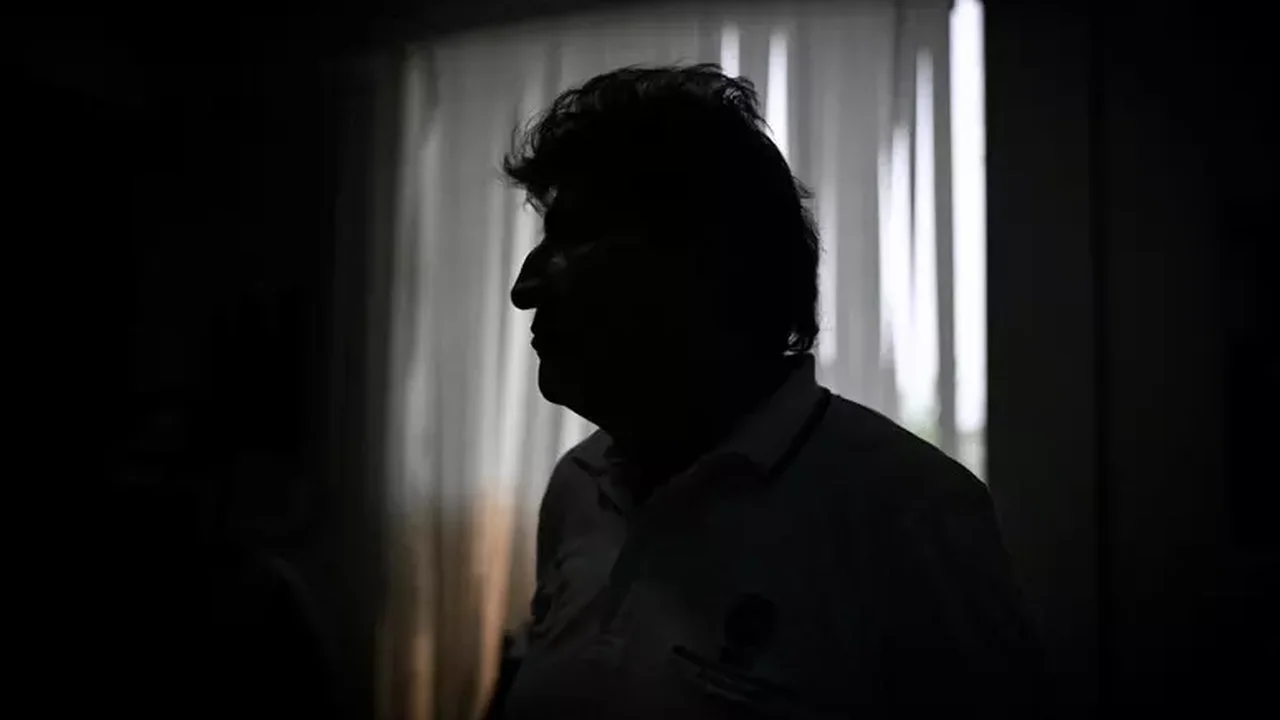 Bolívia ordena prisão de Evo Morales por protestos que paralisaram país