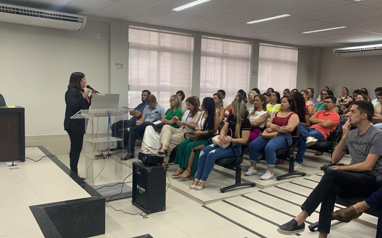  Saúde treina 89 médicos e enfermeiros sobre prevenção e tratamento do pé diabético 