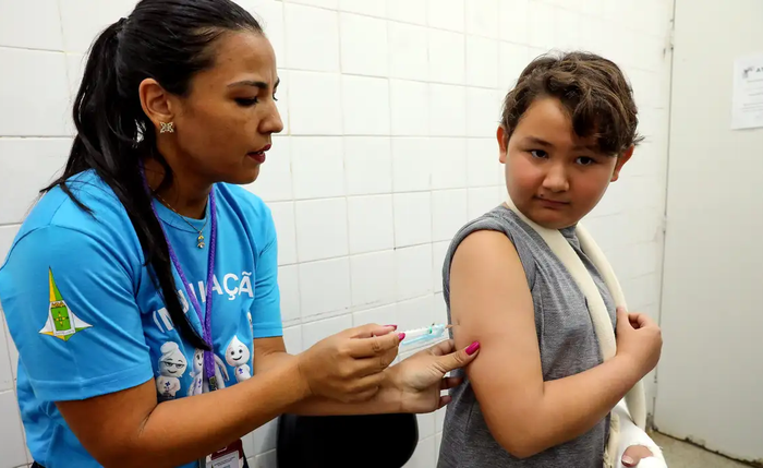 Imunização começou em fevereiro, mas ainda não chegou a Alagoas