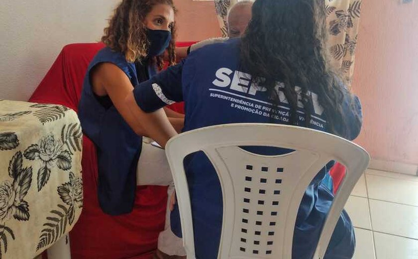 No Benedito Bentes: Seprev realiza visita à idoso de 92 anos, após denúncia de cárcere privado e maus tratos
