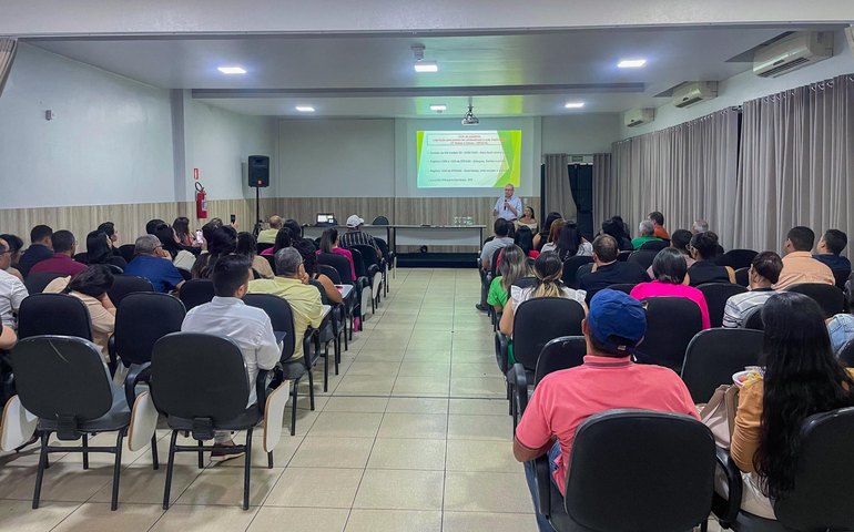 Equipe da Sefaz realiza palestras em evento promovido pelo Sindicombustíveis-AL