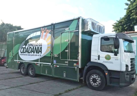 Atalaia recebe os serviços do Programa Expresso da Cidadania