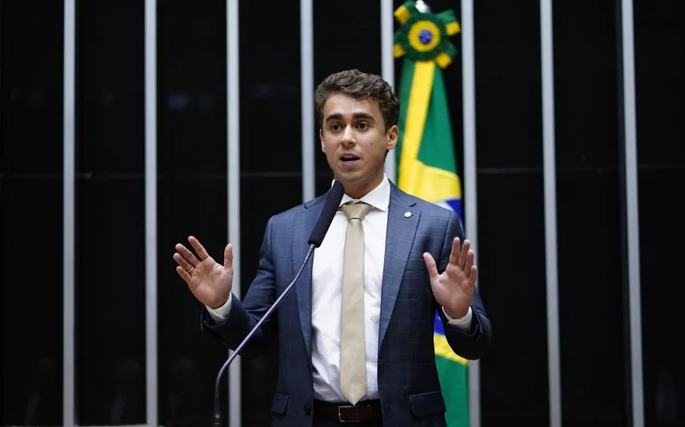 TSE mantém decisão que multou deputado Nikolas em R$ 30 mil