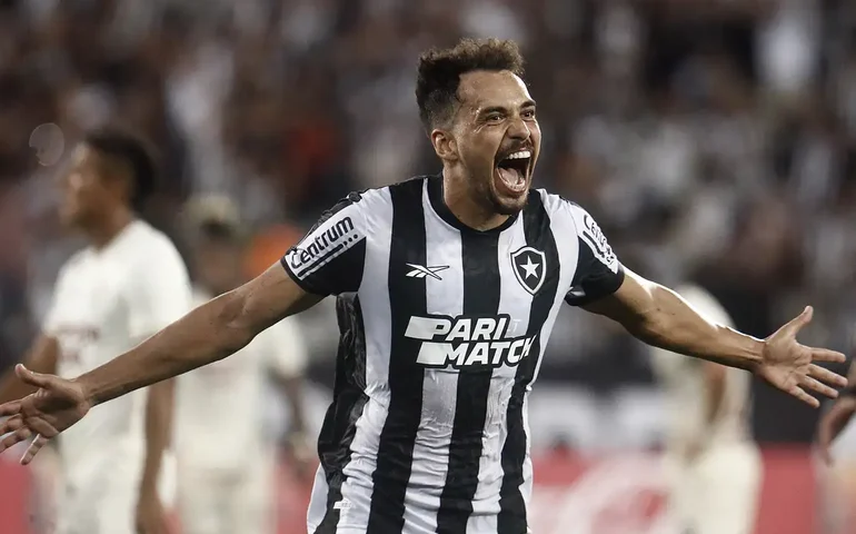 Botafogo supera lesão de Tiquinho e vence a primeira na Libertadores