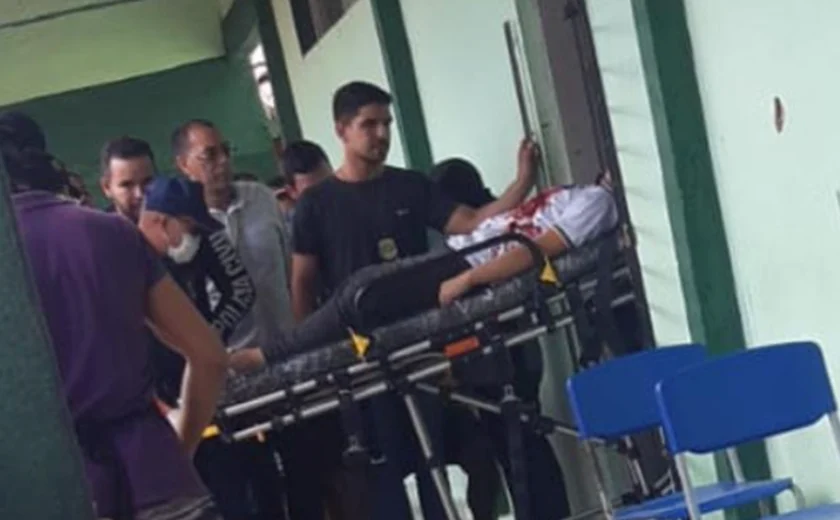 Bullying teria motivado adolescente a atirar em três estudantes no Ceará
