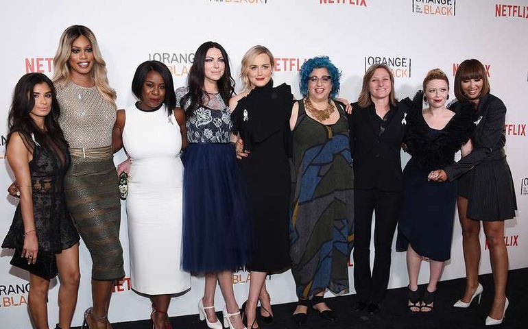Atrizes de ‘Orange Is the New Black’ surpreendem noiva em casamento