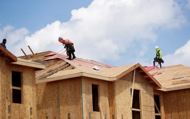 Confiança da Construção sobe 0,7 ponto em setembro, a 92,3 pontos, afirma FGV