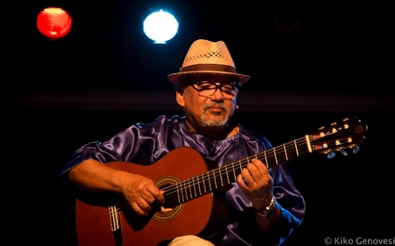 Ibys Maceioh apresenta 40 anos de música no Quinta no Arena