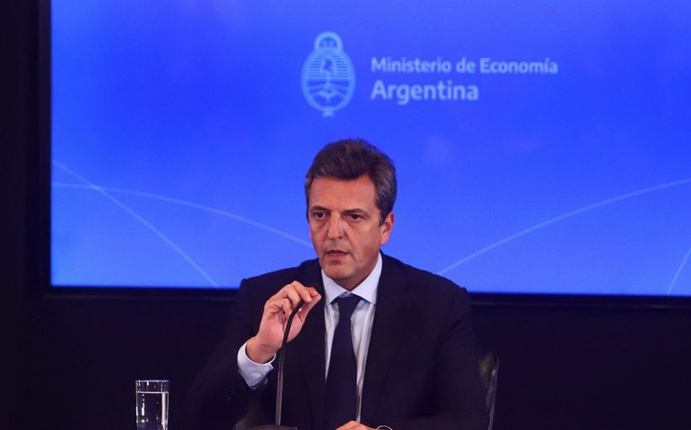 Sergio Massa reconhece derrota na Argentina e parabeniza o novo presidente Javier Milei