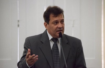 Ex-deputados serão homenageados com a Comenda Tavares Bastos