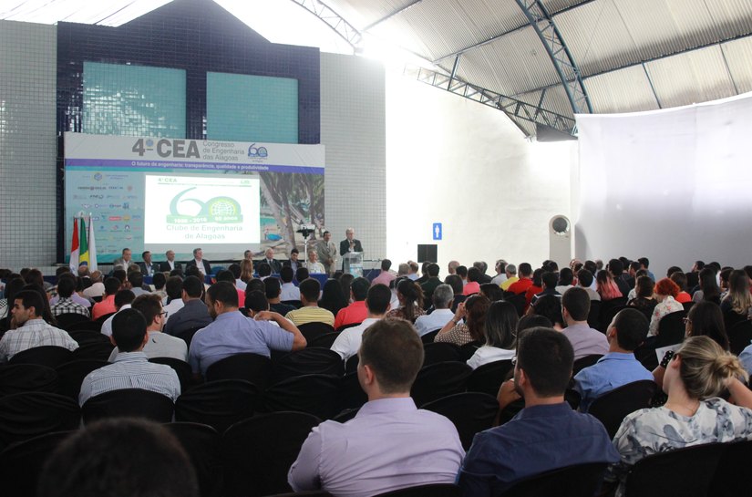 Congresso de Engenharia discute temas importantes da profissão
