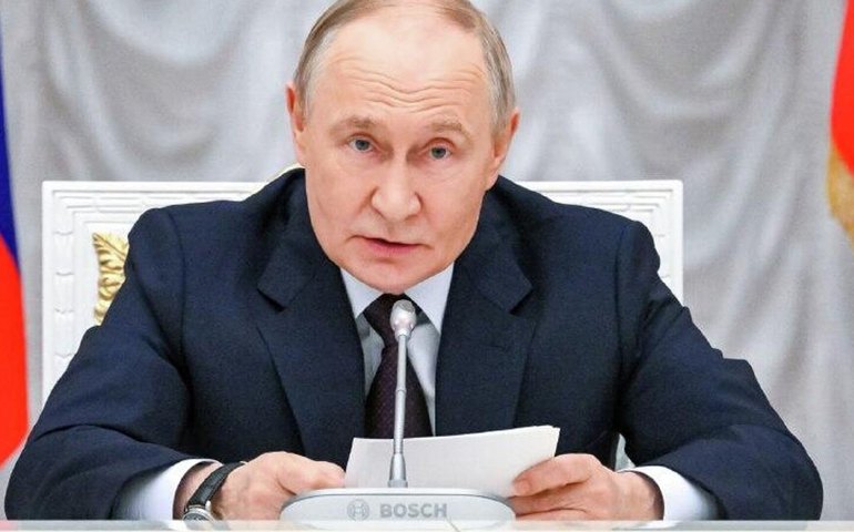 Cultura e língua russa são garantia da unidade nacional, diz Putin