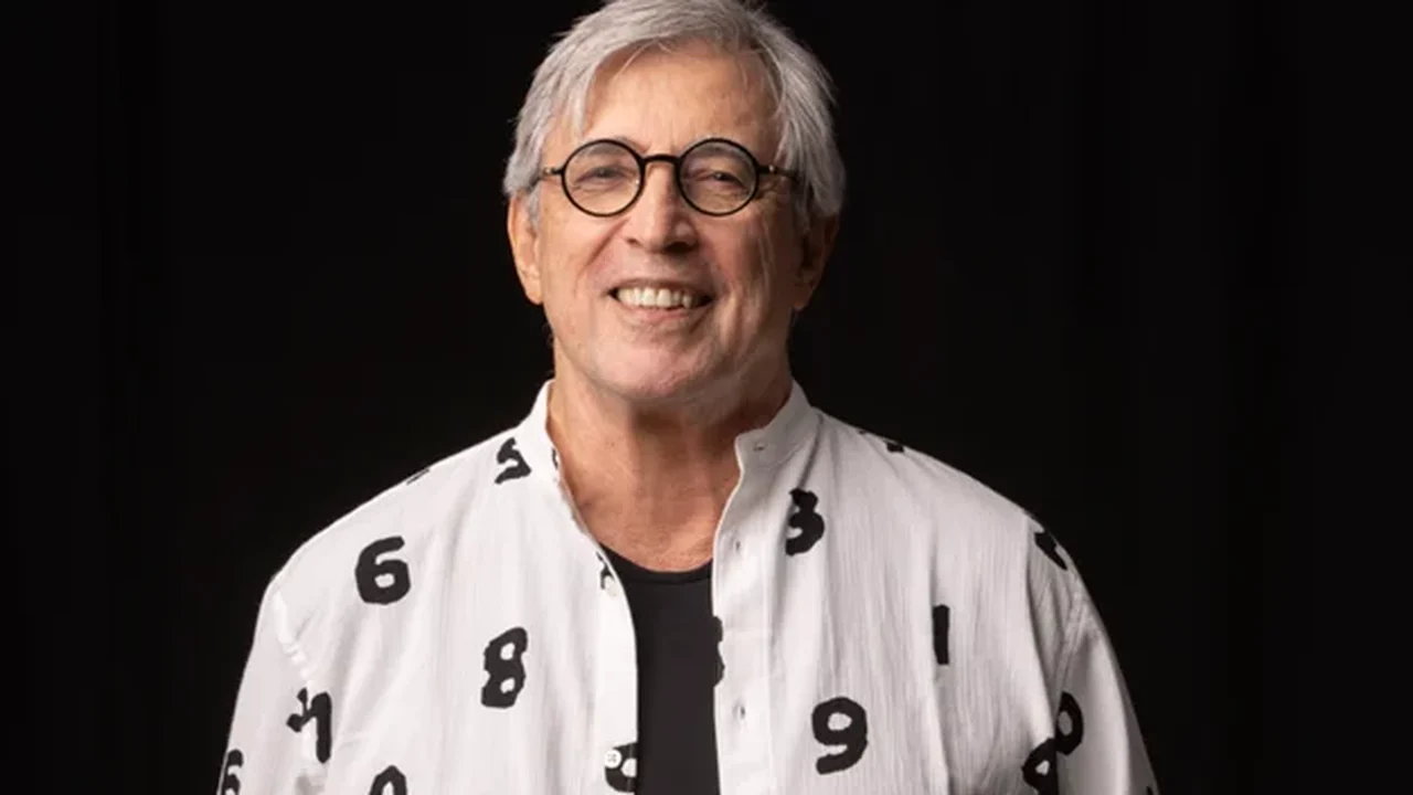 Ivan Lins celebra 80 anos com turnê e show no Rio em abril
