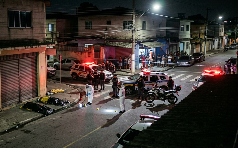 Policial militar e suspeito morrem em confronto armado em Nova Iguaçu