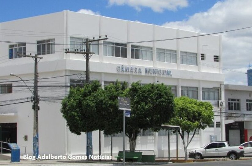 Justiça cassa mandatos de vereadores do PT em Delmiro por fraude à cota de gênero