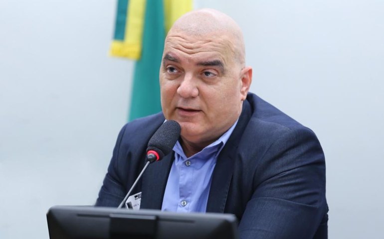 CPI deve propor lei para punir de forma rigorosa fraudes no mercado de capitais, defende debatedor