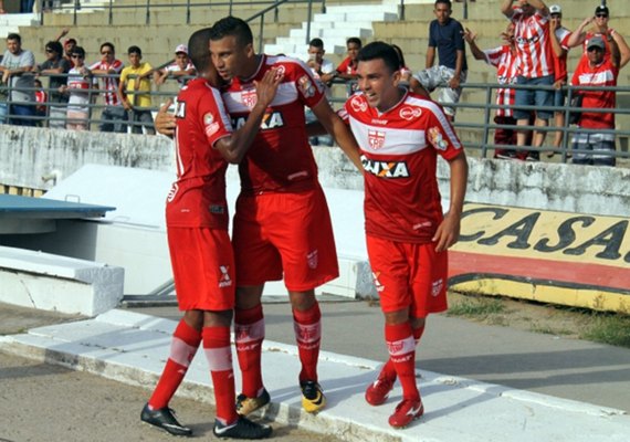 CRB goleou o CEO, por 4 a 0, na estreia do Campeonato Alagoano