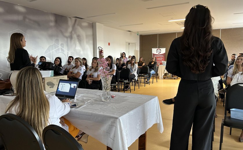 Hospital do Coração Alagoano promove palestra sobre a conexão entre alimentação e mente