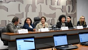 SENADORA MARIA DO CARMO