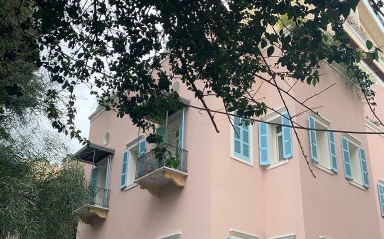 Família esclarece que casa de Ghosn em Beirute foi danificada, e não destruída