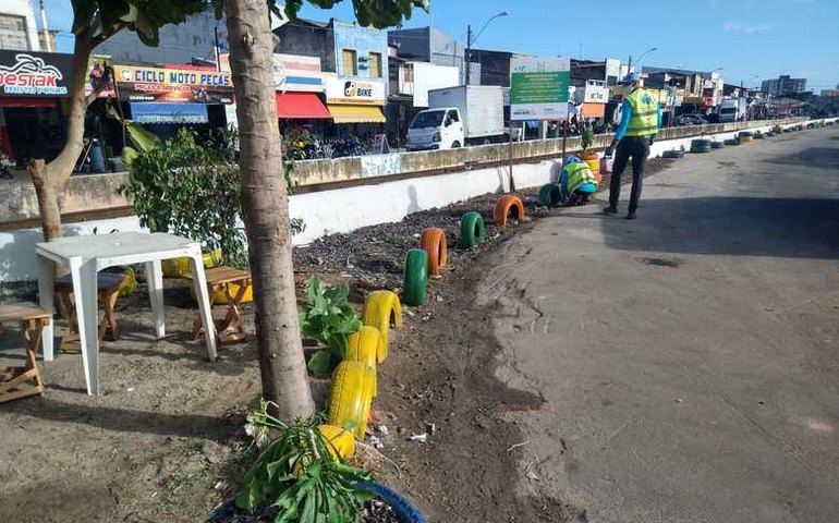 Prefeitura revitaliza antigo ponto de lixo no bairro do Prado