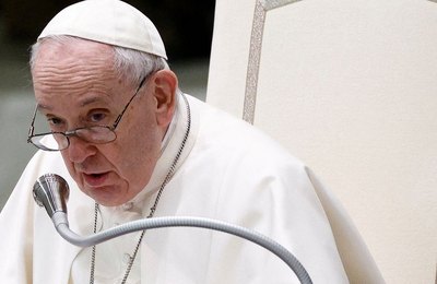 Papa Francisco diz que Lula foi condenado sem prova e Dilma é mulher exemplar