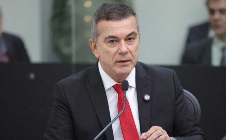 Ronaldo Medeiros parabeniza Fapeal pelos 35 anos de contribuição à ciência e ao desenvolvimento de Alagoas