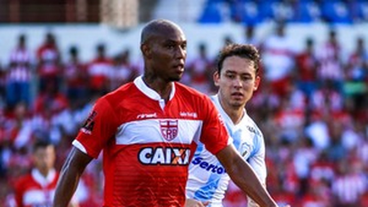 Boaventura prevê uma batalha entre CRB e Bahia: “Prontos para a guerra”