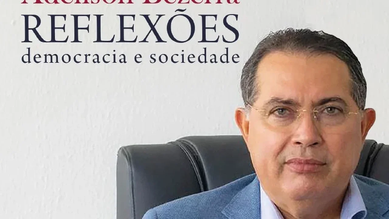 Advogado Adeilson Bezerra lança livro “Reflexões: Democracia e Sociedade”, na sede da OAB/AL