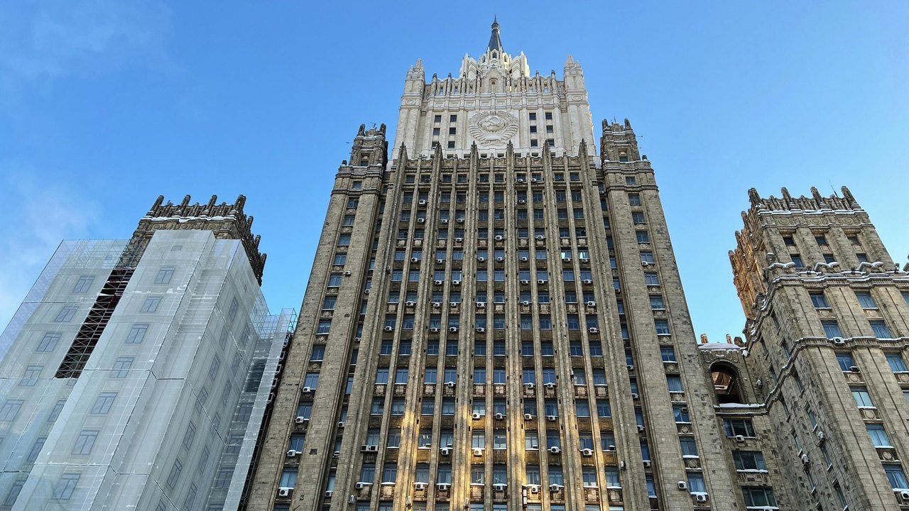 Novo pacote de sanções da UE é um sinal da fraqueza de Bruxelas, afirma Zakharova