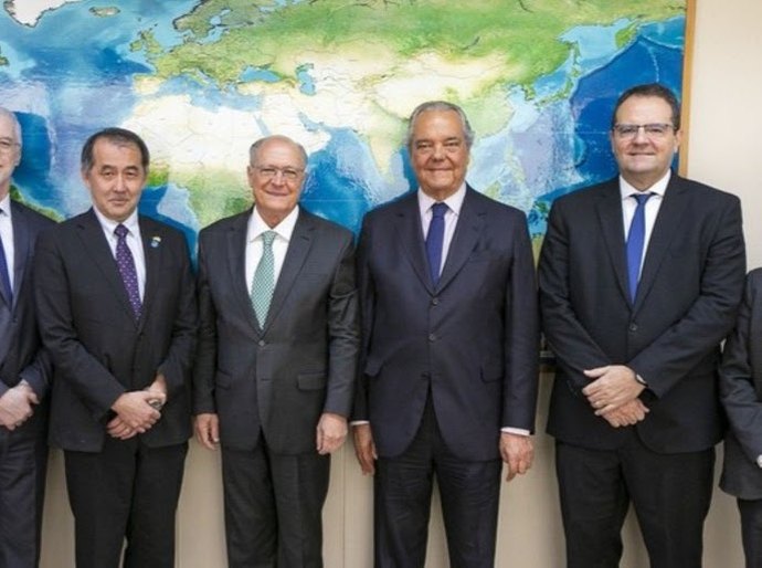 Alckmin recebe relatório do Wise Group sobre parceria estratégica Brasil-Japão