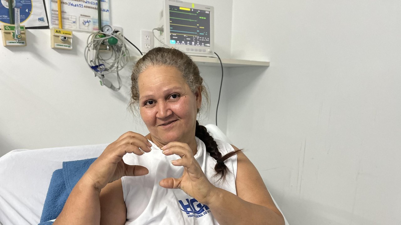 Dona de casa supera o AVC no HGE e volta para casa em tempo de celebrar o Natal com a família