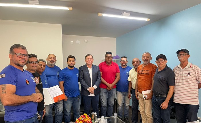 Na reunião, a entidade classista se mostrou favorável à regulamentação da profissão Na reunião, a entidade classista se mostrou favorável à regulamentação da profissão