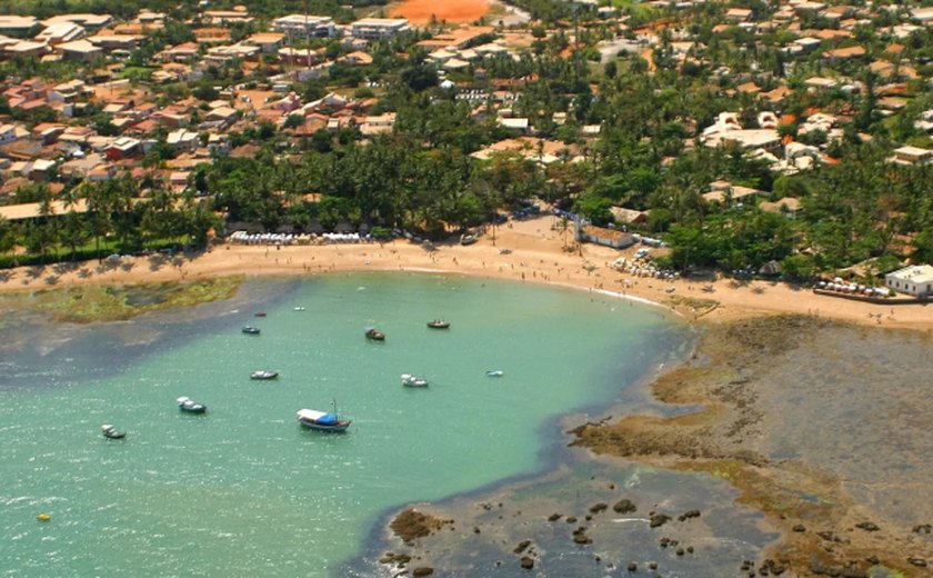 PM encontra nove corpos carbonizados em Mata de São João, na Bahia