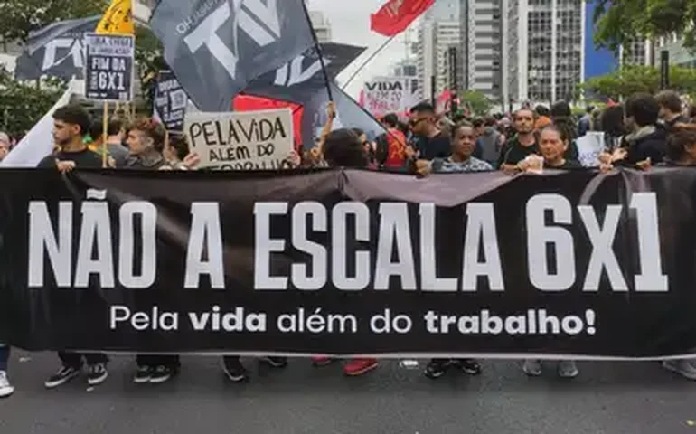 Trabalhadores da PepsiCo estão em greve conta jornada 6x1
