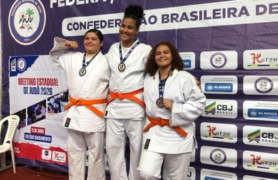 Atletas do Judô de Campo Alegre conquistam medalhas no Meeting Estadual