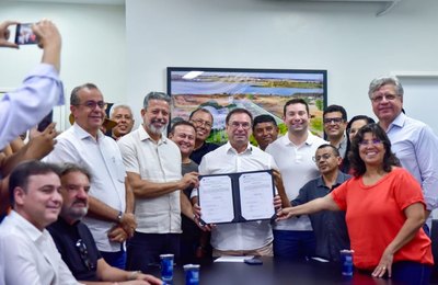 Com apoio de Arthur Lira, prefeito Luciano Barbosa anuncia pavimentação de mais 19 ruas e avenidas em Arapiraca
