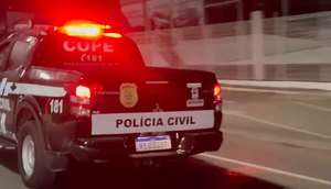 Homem tem casa invadida por engano durante operação contra venda ilegal de armas em Sergipe