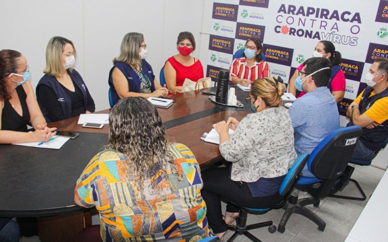 Arapiraca firma parceria com a UFAL para dar celeridade ao diagnóstico de covid-19