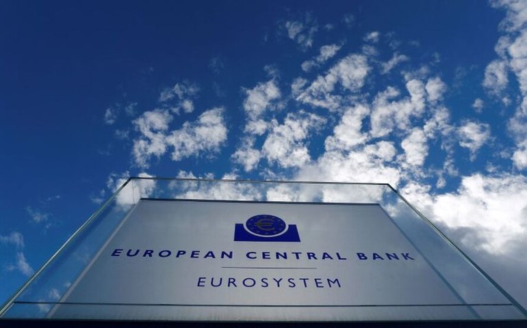 BCE não pode se comprometer com uma trajetória específica para os juros, diz Isabel Schnabel