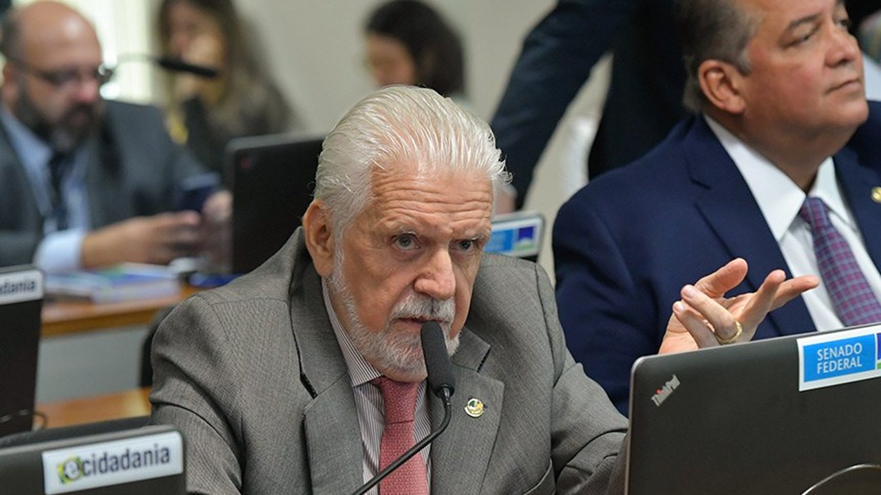 PT na Câmara defende presunção de inocência de Jaques Wagner e cobra CPMI do Banco Master