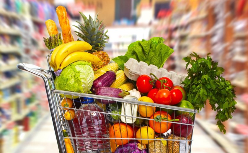 Sete dicas para montar uma lista de compras com foco em uma alimentação saudável