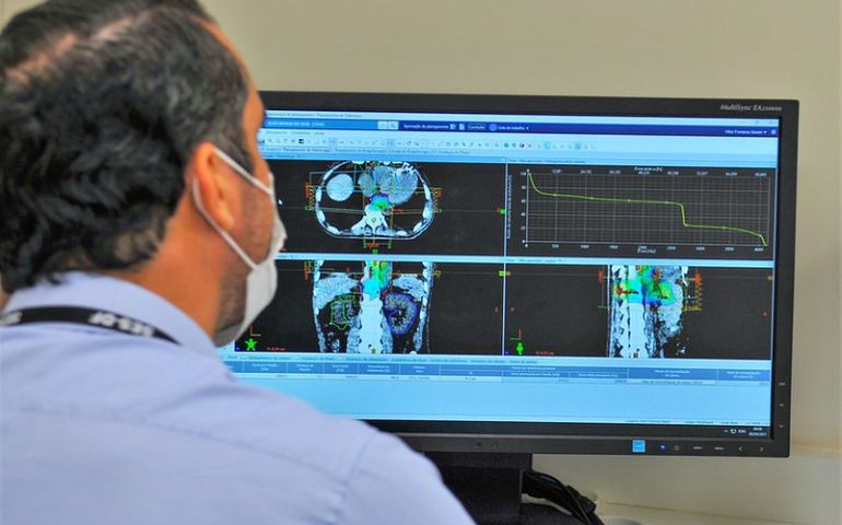 Comissões debatem política de financiamento do combate ao câncer