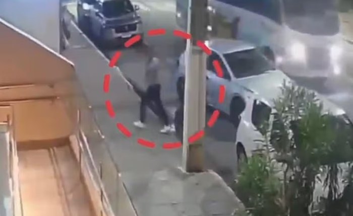 Homem é baleado e morre ao entrar em hotel para pedir socorro em Maceió