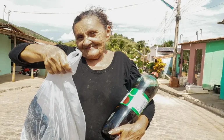 Até quando o povo vai deixar ser iludido com ovos, peixes e a páscoa política?